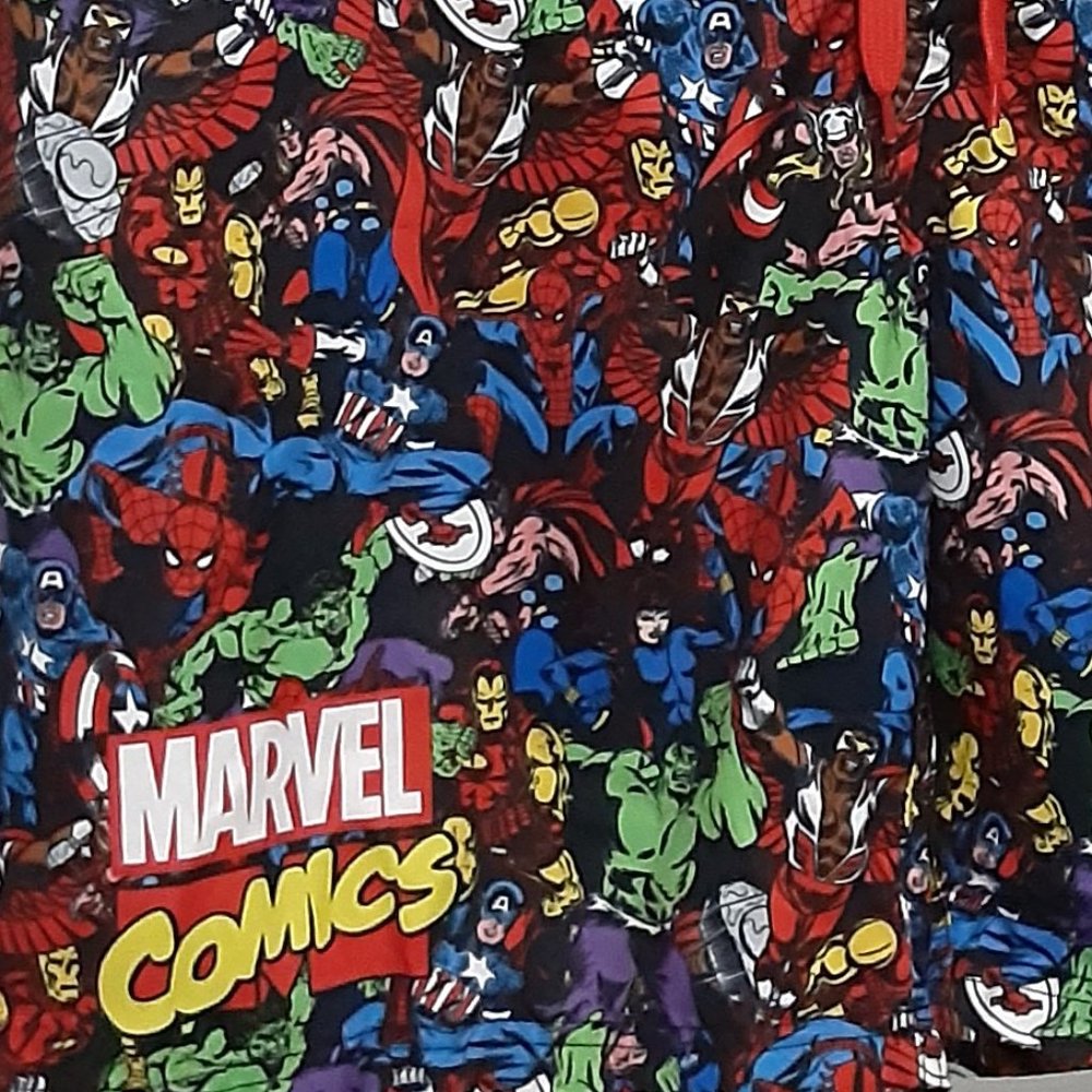 Marvel Comics Swim Trunks Men Size Large Hulk Spiderman Thor Captain America